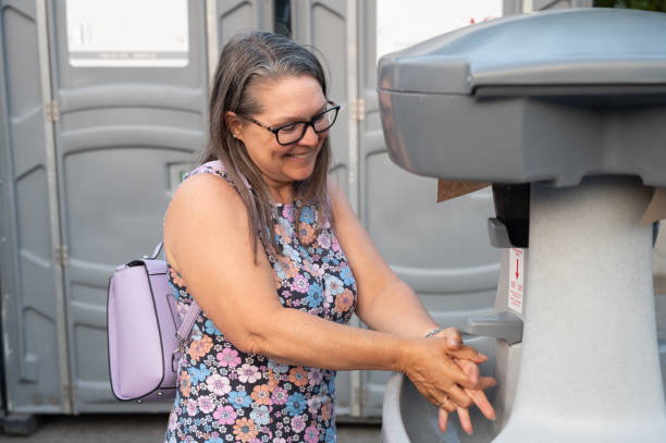 Best Portable toilet rental cost  in Byron Center, MI